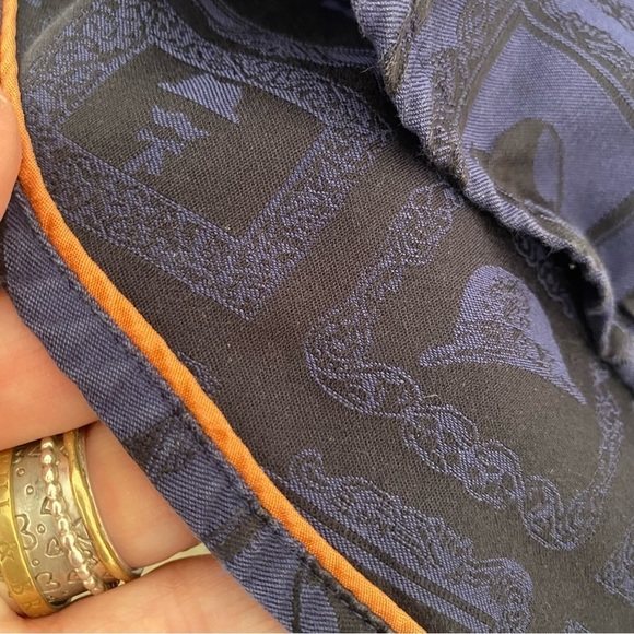 ROBERT GRAHAM 'A MAN'S HAT' SHIRT SIZE LT - Picture 6 of 9